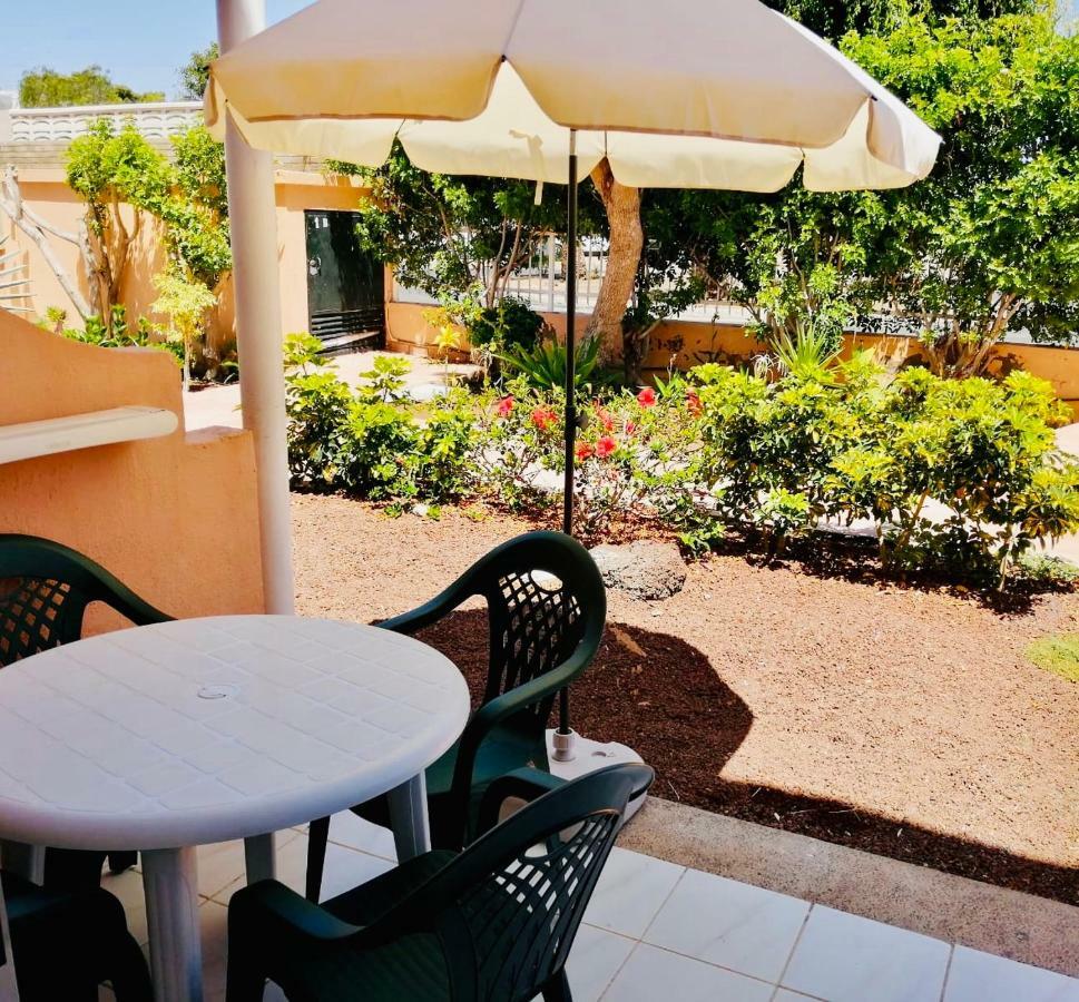 Ibiscus Bungalow Maspalomas Maspalomas  Bagian luar foto